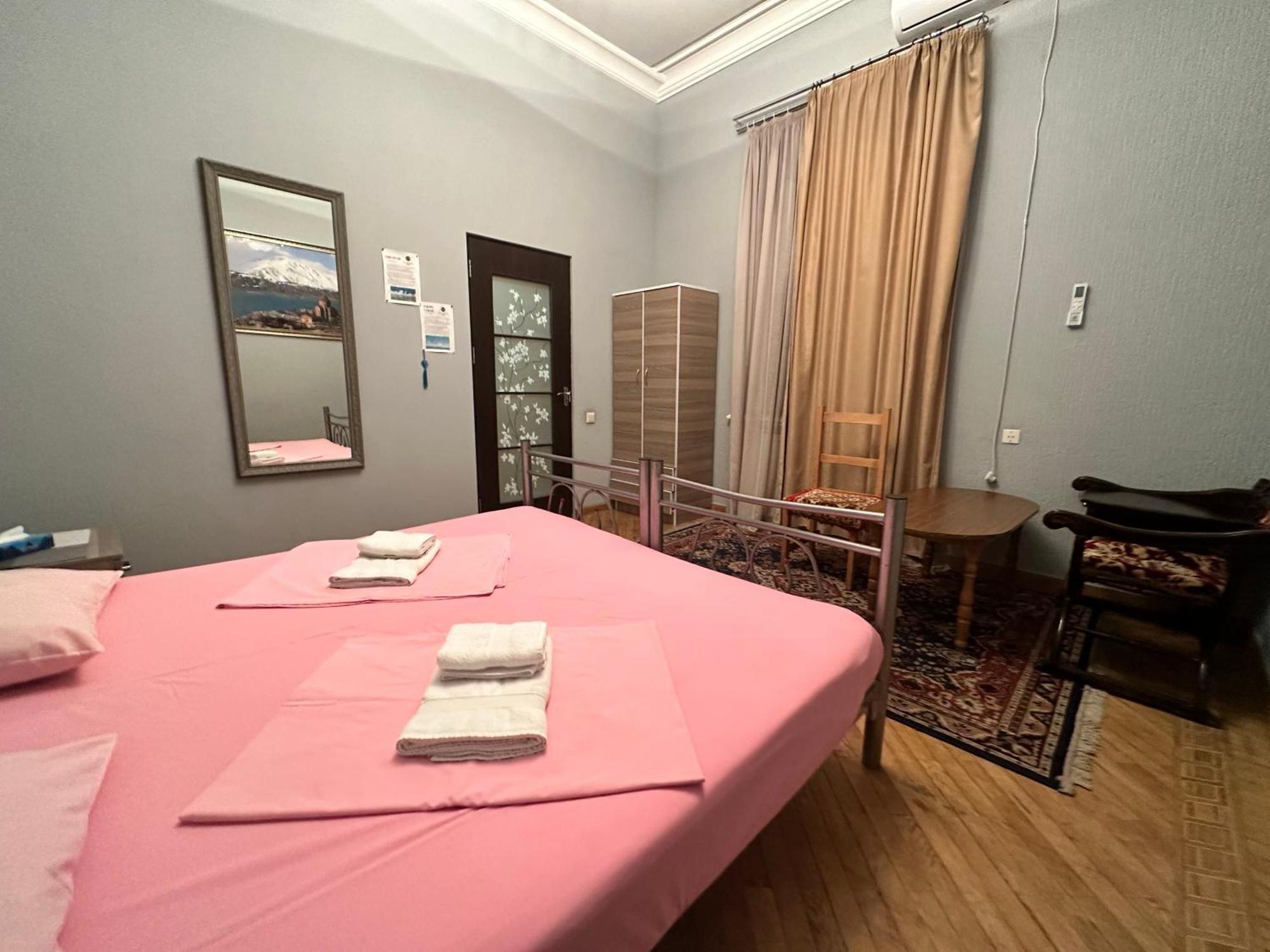 Bridge House Yerevan Armenia Esterno foto