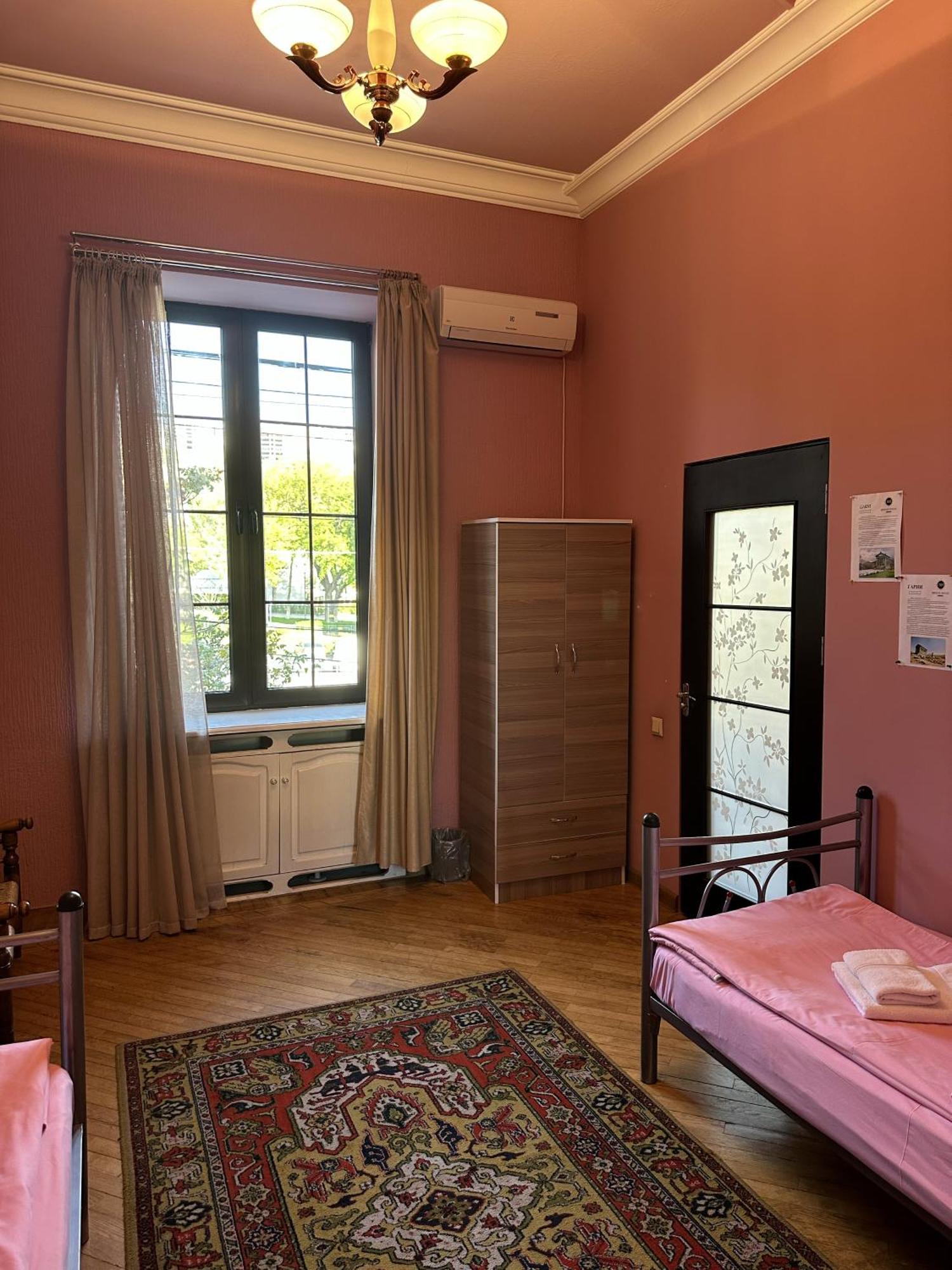 Bridge House Yerevan Armenia Esterno foto